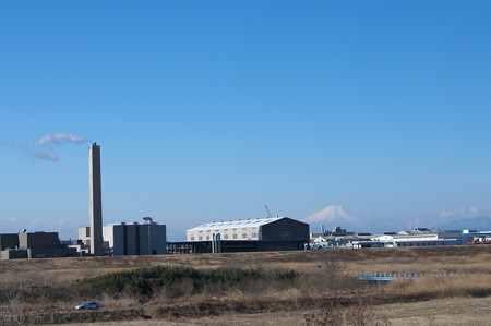 川越工業団地と富士山