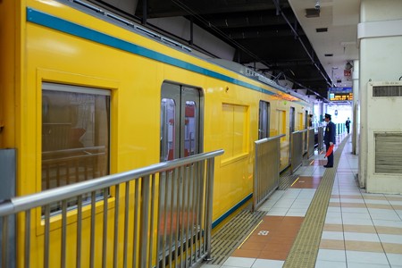 2014.04.09　相鉄横浜駅　モヤ700系